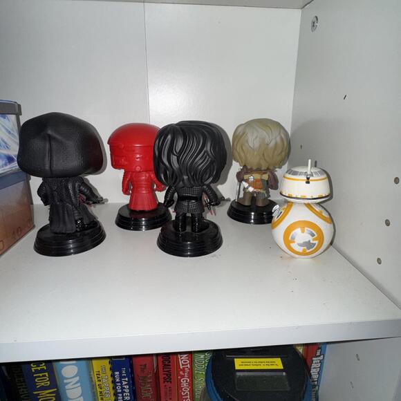 Star Wars Funko Pop Bundle Lot of 5 Kylo Ren BB8 Luke Skywalker Praetorian Guard - Picture 2 of 8